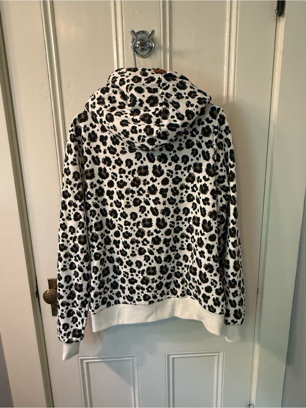 NEW Wanakome Leopard Print Pullover Hoodie White & Black MEDIUM - Picture 5 of 5